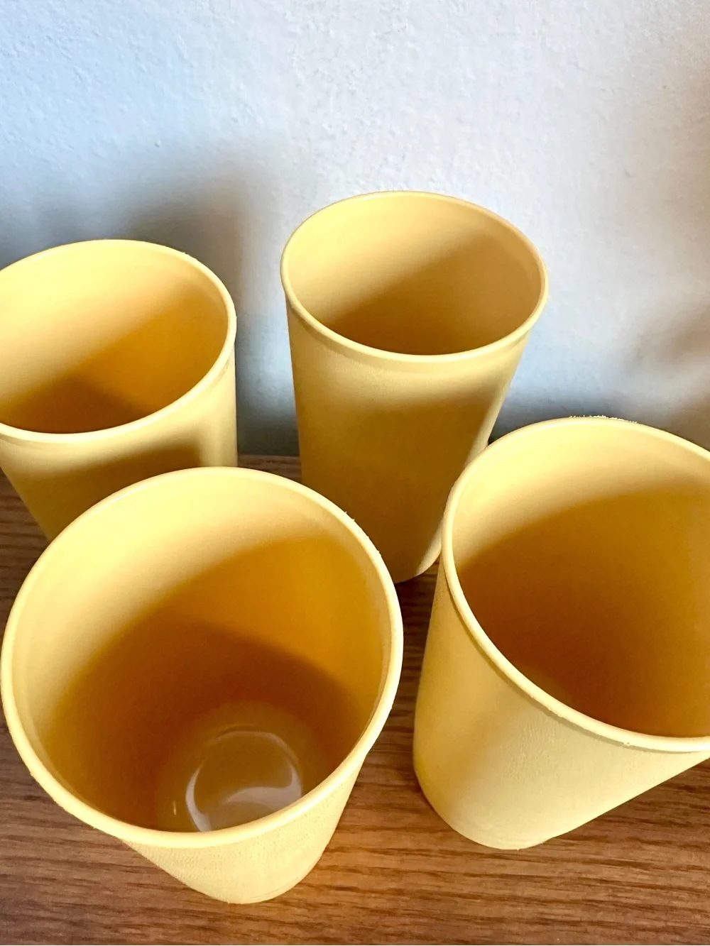 4 Tupperware #873 Yellow Drink Cups 12 Ounce Tumblers Harvest Gold Vintage USA